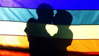 Conselho de Psicologia recorre de decisão que libera psicólogos a oferecer 'cura gay'