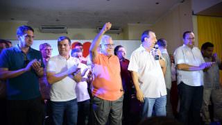 Omar Aziz promove feijoada para Amazonino Mendes e mantém proximidade