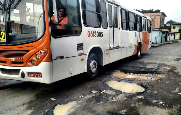 Seminf reserva R$ 619 milhões para empresas do ramo de asfalto, mas Manaus continua ‘só buraco’