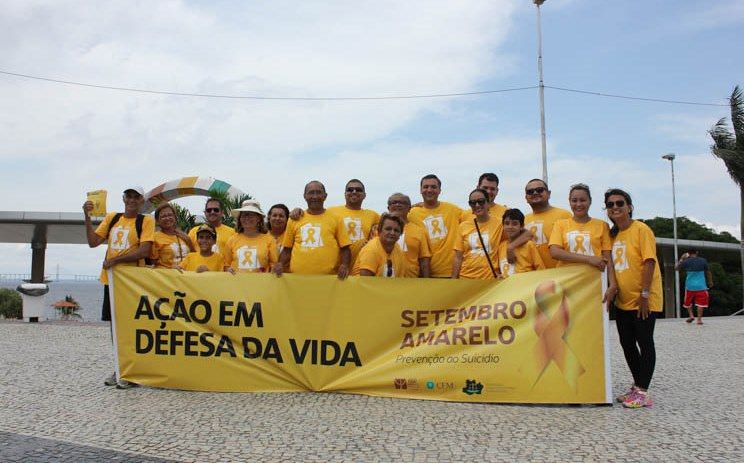 Caminhada em prevenção ao suicídio colore a Ponta Negra em ação do setembro amarelo