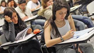 DPE-AM lança edital com 60 vagas para ensino superior e médio