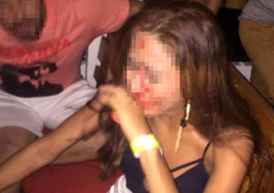 Estudante que foi assediada e agredida em bar faz reconhecimento dos suspeitos