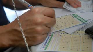 Apostadores de Curitiba e Rio faturam prêmio da Mega-Sena