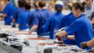 Mais de 80% das empresas brasileiras têm irregularidades, aponta estudo