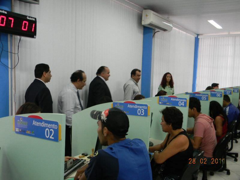 Sine Manaus seleciona candidatos para 13 vagas de emprego