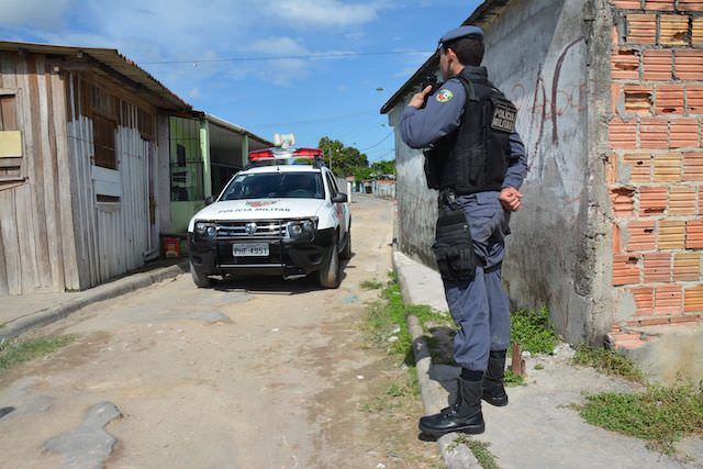 Governo exalta operações, mas população segue sem segurança