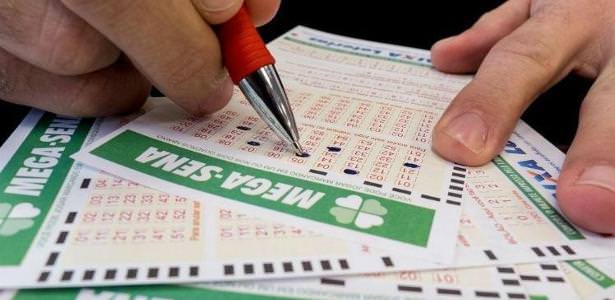 Mega-Sena acumula e poderá pagar R$ 22 milhões