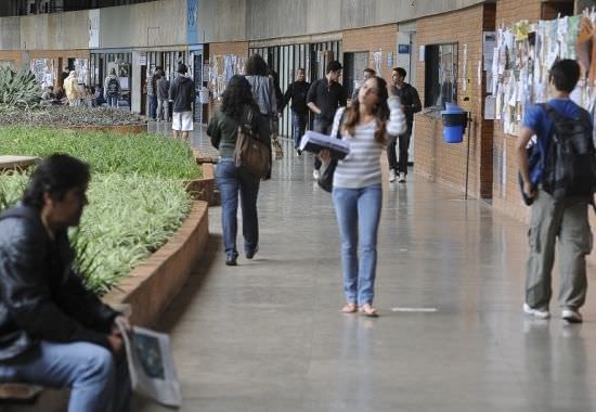 MEC libera R$ 1,2 bilhões para universidades e institutos federais