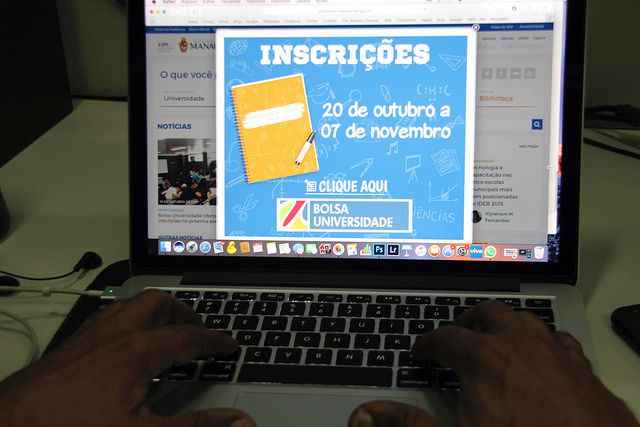 Mais de 10 mil candidatos se inscrevem no primeiro dia do Bolsa Universidade
