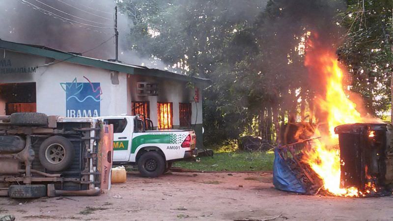 Prédios do Ibama e ICMBio são incendiados em Humaitá