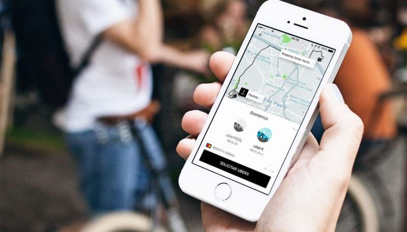 Taxistas e motoristas de aplicativos pressionam por projeto que regulamenta Uber