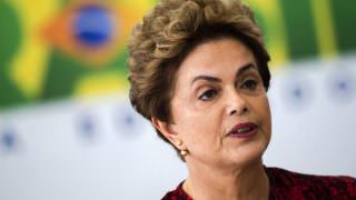Dilma Rousseff diz ser mentira que Petrobras estava falida