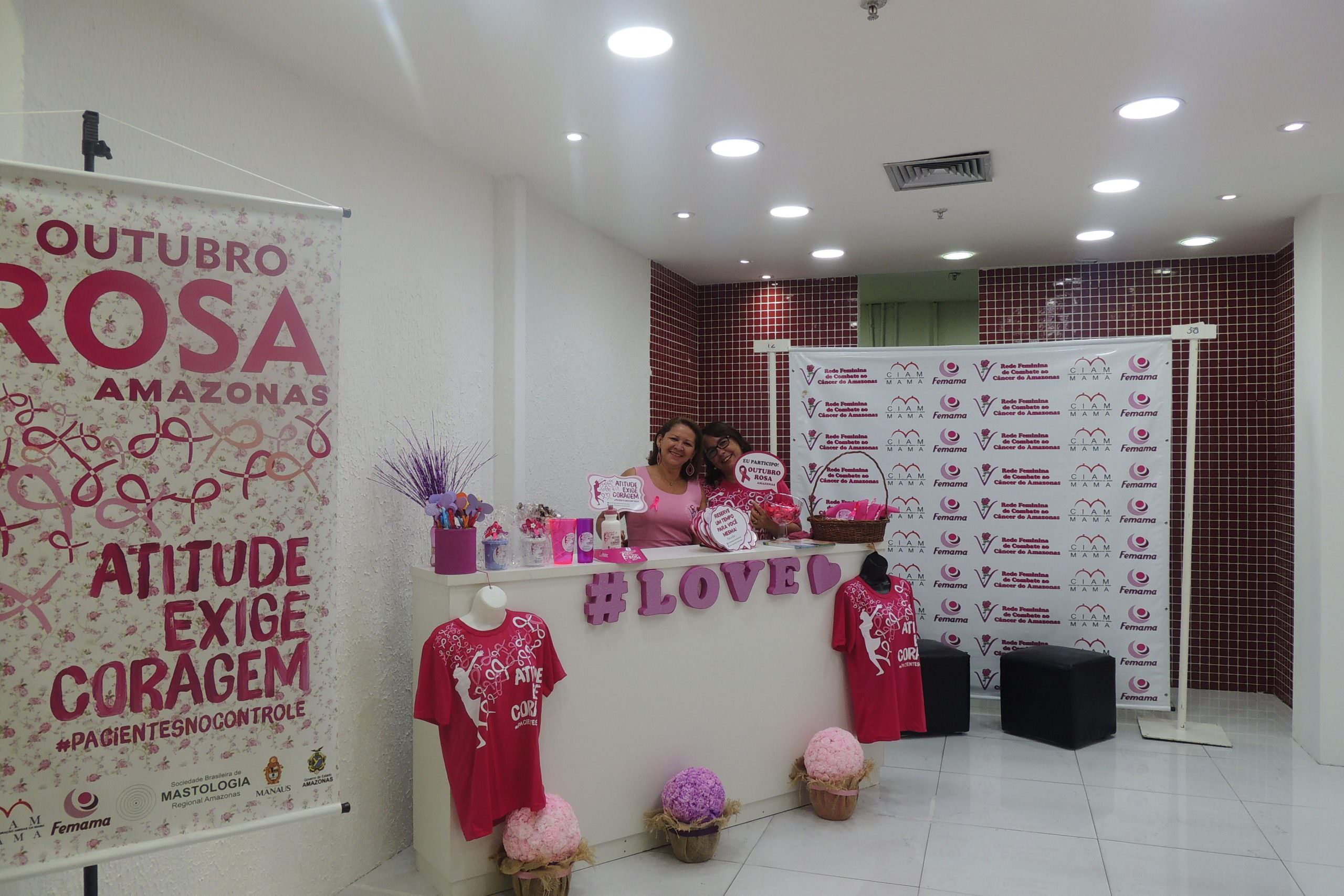 Shopping realiza ações de conscientização em prol do Outubro Rosa