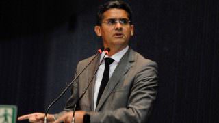 David denuncia abandono de obras em ramais no Careiro Castanho