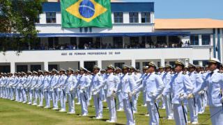 Marinha abrirá processo seletivo para 600 vagas com salário médio de R$ 8,9 mil