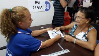 PACs do Educandos e Parque 10 oferecem, amanhã, emissão de documentos