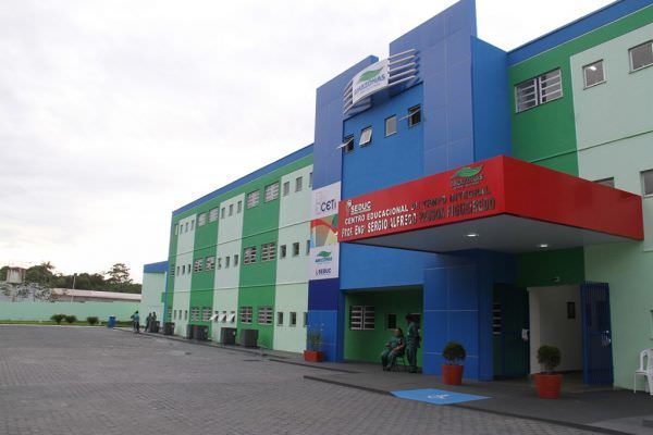 Seduc abre 4.907 vagas para Escolas de Tempo Integral Seduc abre 4.907 vagas para Escolas de Tempo Integral