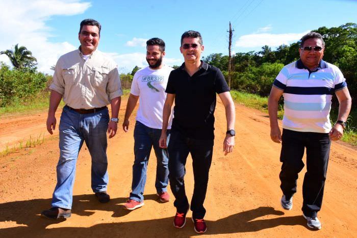 David Almeida disse que vai entrar na luta para asfaltar a BR-230