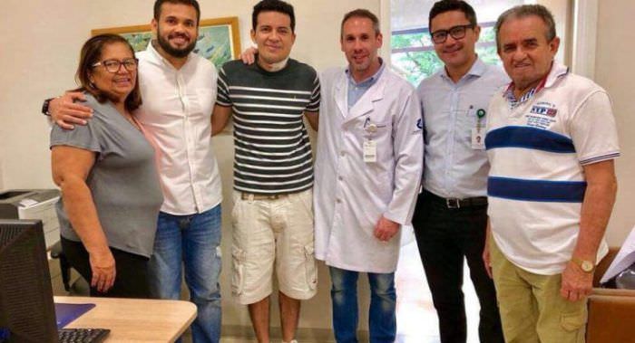 Delegado baleado no rosto durante operação recebe alta