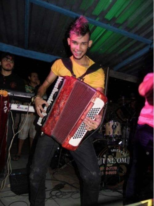 Músico morre em acidente na Torquato Tapajós