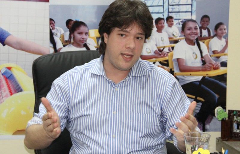 Secretário executivo da Seduc avalia contratação de instituto investigado pelo TCE