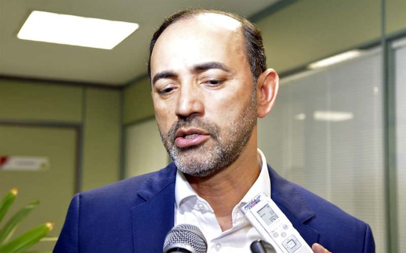 Acusado na 'Maus Caminhos', Afonso Lobo se aposenta com salário de R$ 61,9 mil