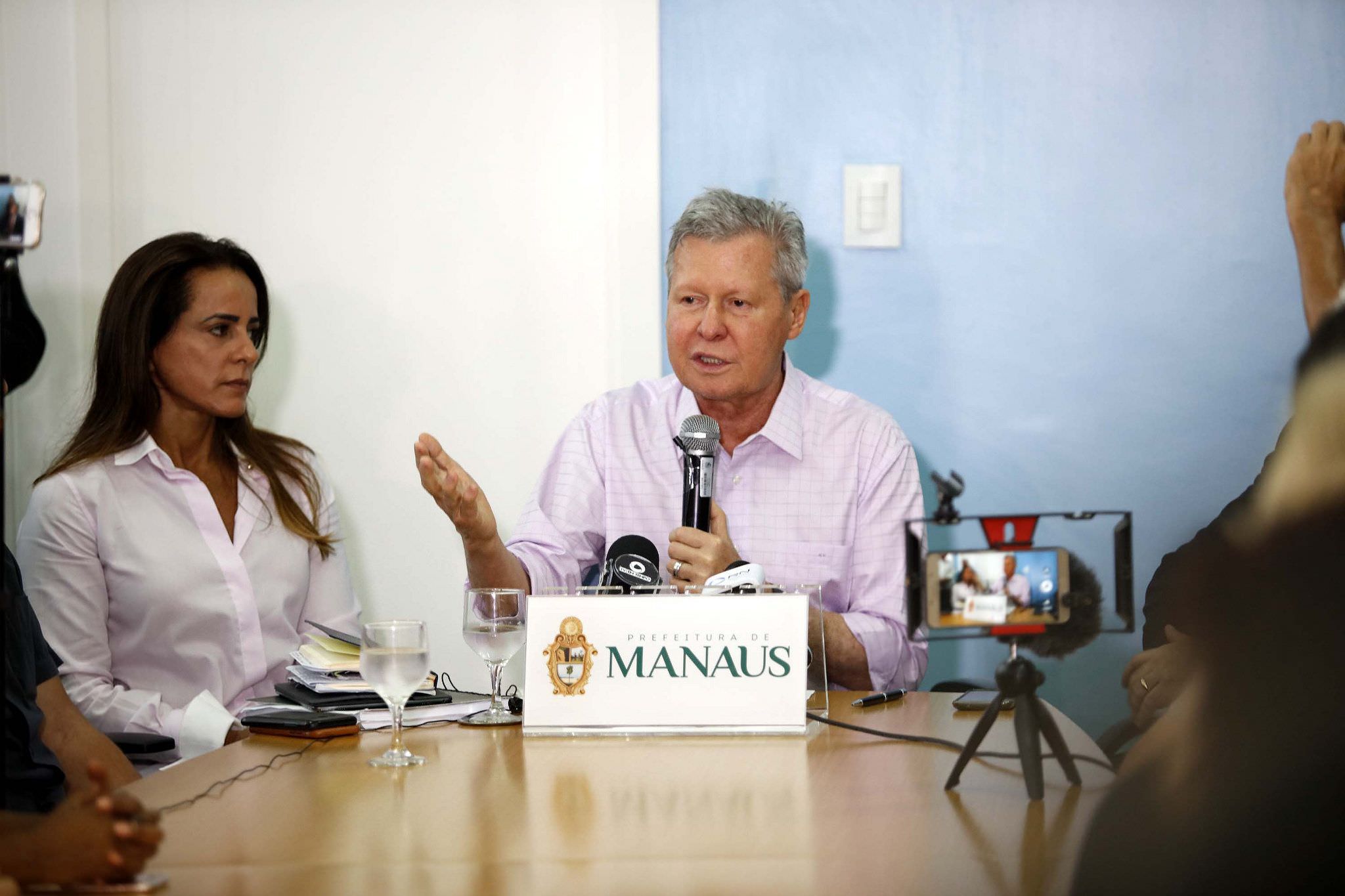 MP vai investigar perseguição de Arthur Virgílio a professores de Manaus