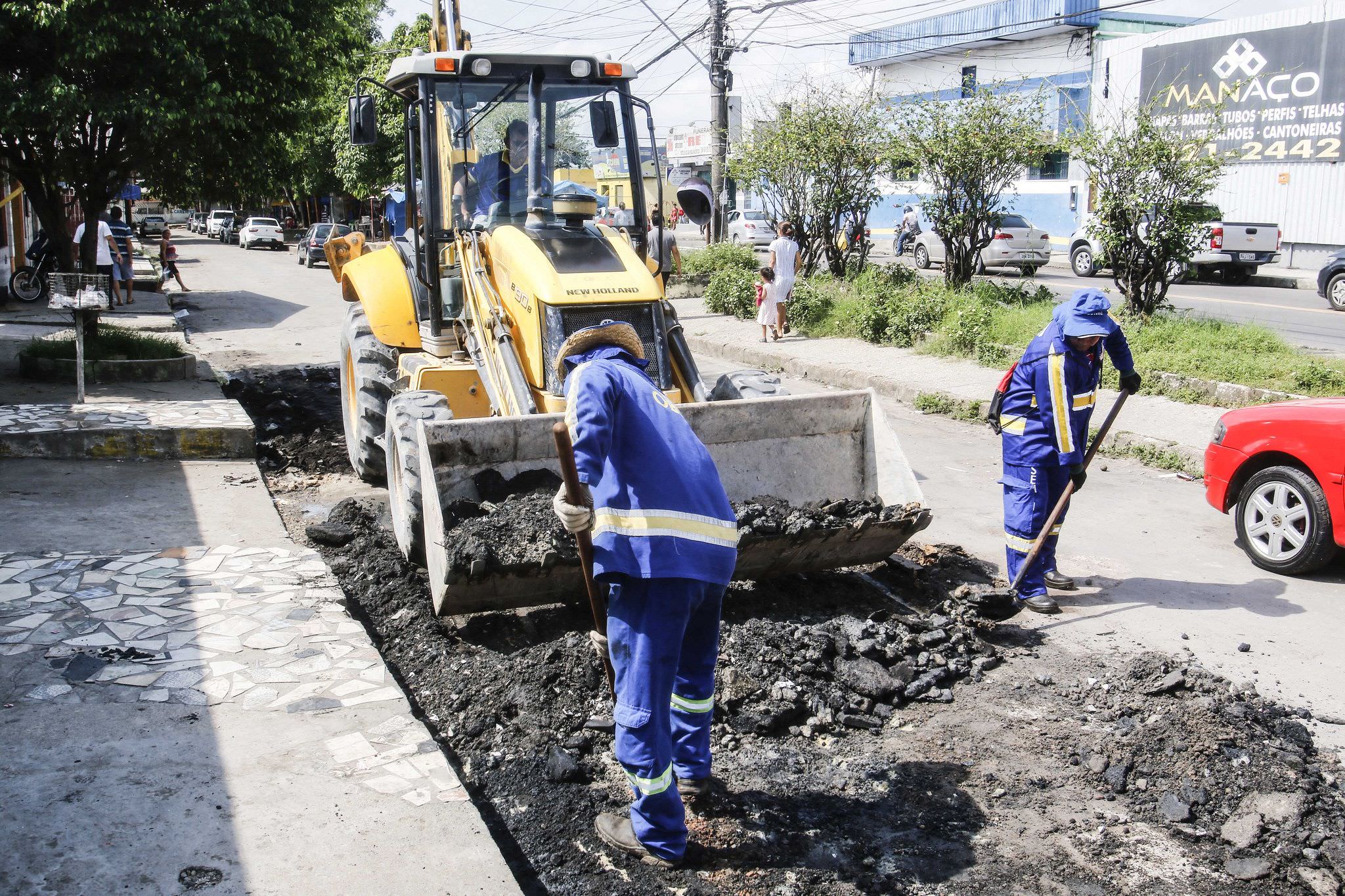 Juntos, os três aditivos renovados pela prefeitura somam R$ 26,5 milhões - Foto: Alexandre Fonseca/Seminf Prefeitura de Manaus vai pagar mais R$ 18 milhões para empresa envolvida em escândalos