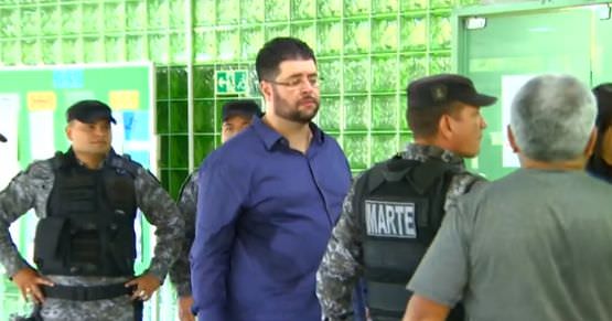 Mouhamad Mustafa remove tornozeleira eletrônica após habeas corpus do TRF1