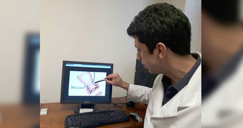 FCecon faz cirurgia inédita na rede pública para tratar câncer de colo uterino