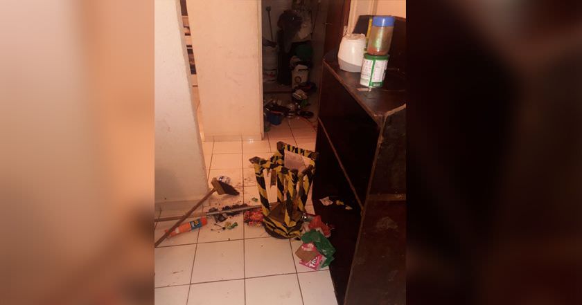 Irmãs com idade entre 10 e 15 são resgatadas pela PM em casa com baratas e sem comida