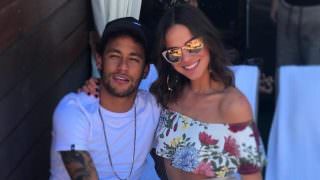“É complicado”, declara Neymar sobre cenas quentes de Bruna Marquezine em novela
