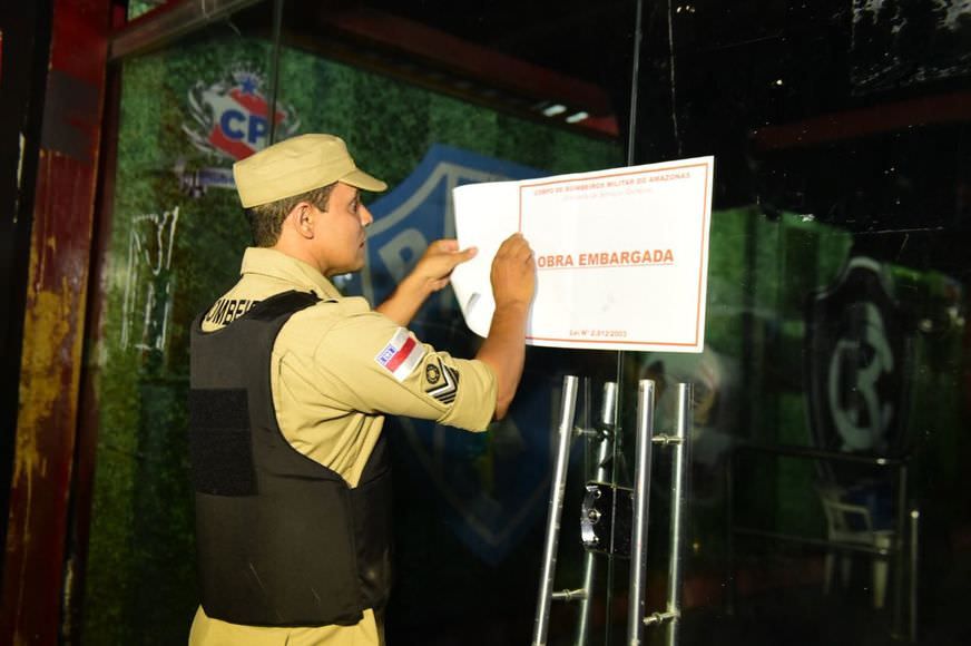 Casa de show Clube do Pará é fechada durante fiscalização