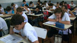Governo anuncia R$ 406 milhões para ensino médio em tempo integral