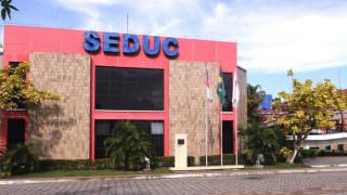 MP recebe denúncia contra a Seduc por compra milionária de gibis sem licitação