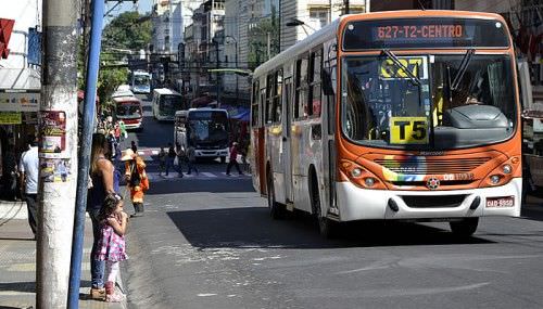 Após prejudicar 200 mil usuários, rodoviários voltam a trabalhar