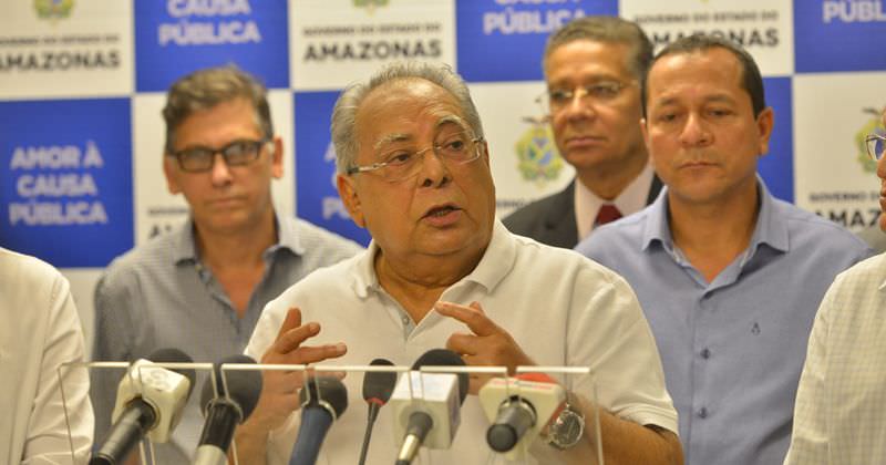 Em clima de campanha, Amazonino reúne prefeitos e propõe ‘pacto’