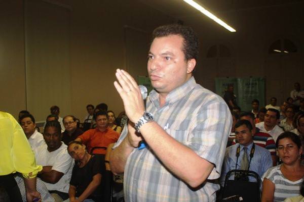 Justiça declara indisponibilidade de bens do patrimônio de prefeito de Envira