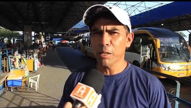 Passageiros relatam abandono dos terminais de ônibus em Manaus; veja a videorreportagem