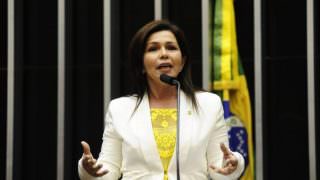 Conceição Sampaio diz que vai votar  contra à Reforma da Previdência