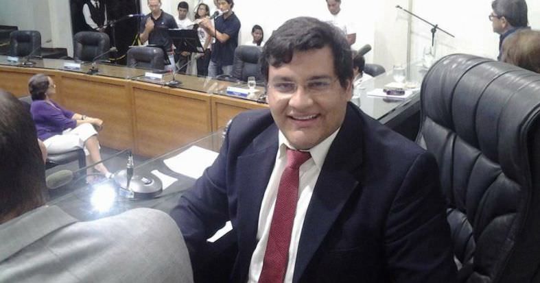 Vereador de Itacoatiara é alvo de inquérito civil do MP por suspeita de fraude em licitações