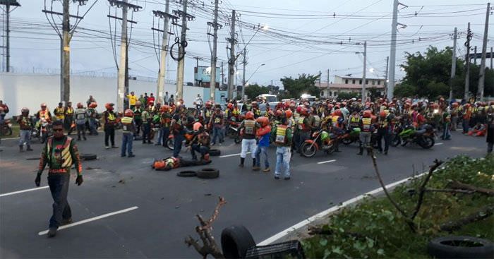 Trânsito na zona leste de Manaus foi prejudicado nesta quinta-feira