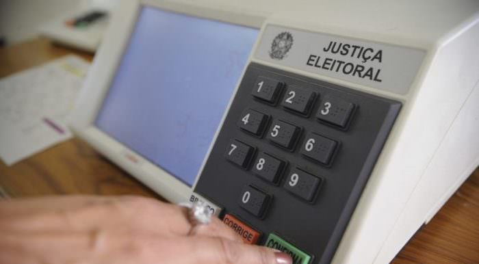 Urna eletrônica: eleitor já pode simular voto no site do TSE
