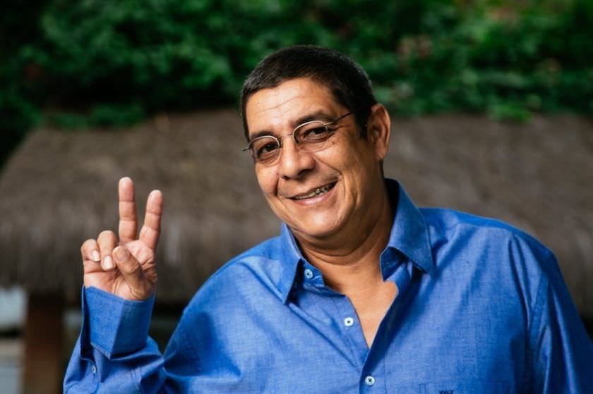 Zeca Pagodinho aparece 10 quilos mais magro no Carnaval paulista e diz que reduziu cerveja