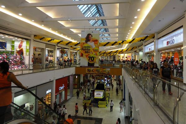 Confira horário de funcionamento do comércio em Manaus no feriado