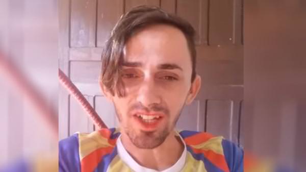 Jovem de Santarém faz sucesso como youtuber