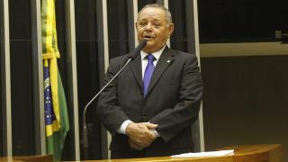 Deputado Gedeão Amorim propõe repasses do Fundeb aos municípios