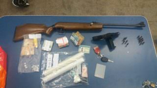 Polícia apreende em Lábrea armas, munições e drogas