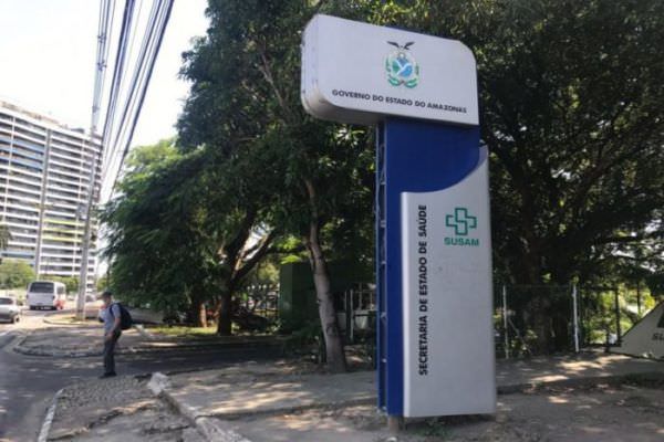 Conselheiro suspende licitação de mais de R$ 19 milhões da Susam