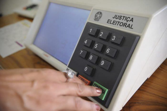 Mais de 147,3 milhões de eleitores podem votar no primeiro turno
